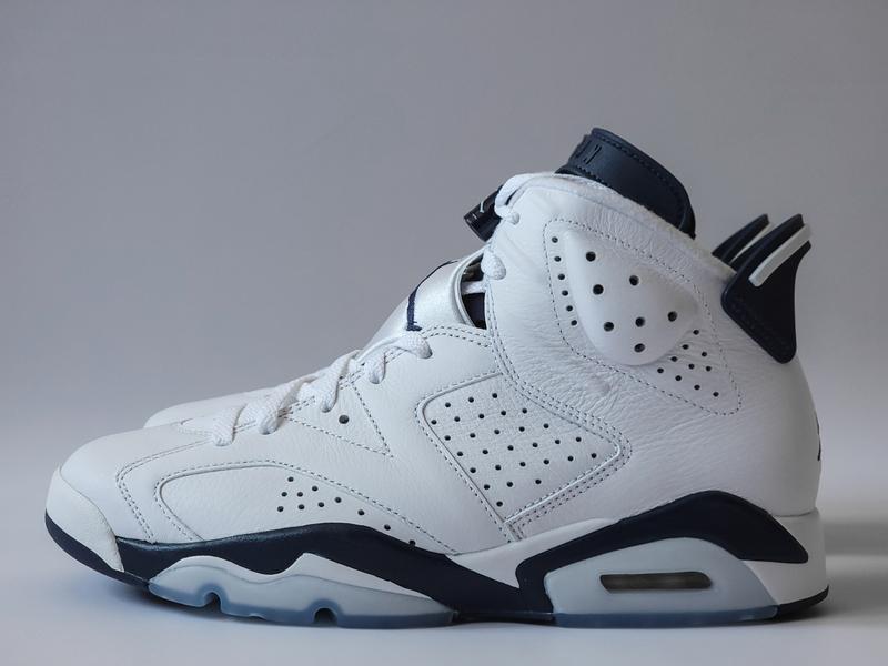 Jordan retro best sale 6 navy blue