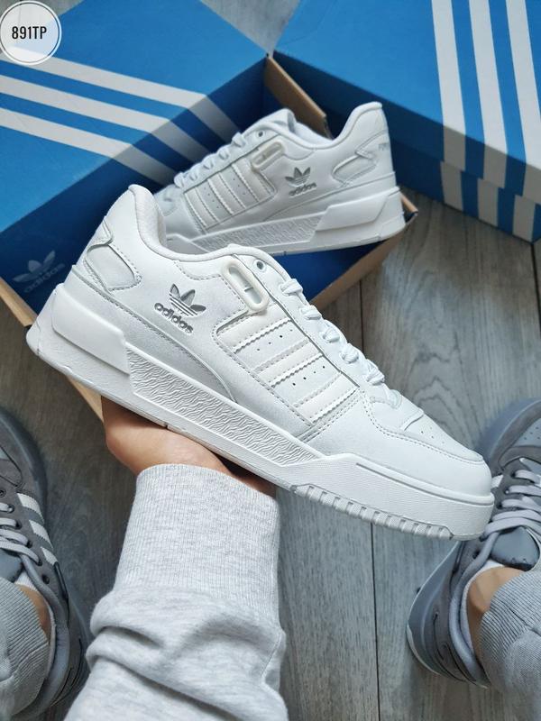 Кроссовки мужские adidas forum low белые / кросівки чоловічі адидас ...