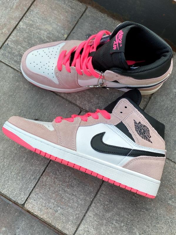 Жіночі кросівки nike air jordan 1 pale pink/ женские кроссовки найк аир ...