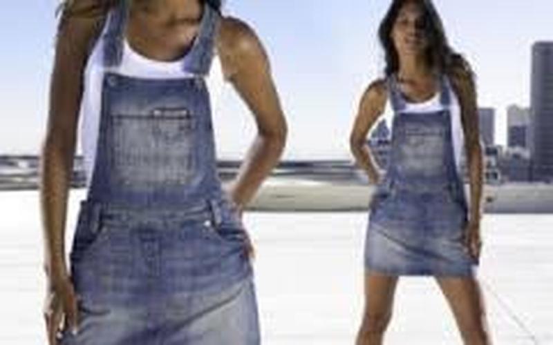 сарафан из старых джинс. джинсовый сарафан из старых джинс. сарафан переделка из джинсы для девочки. John baner jeanswear сарафан. перешить джинсовый сарафан.