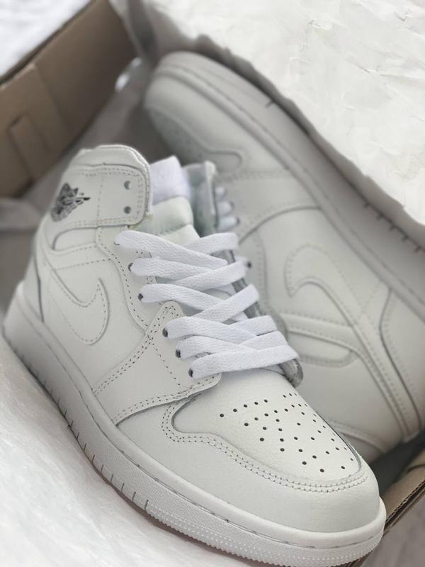 Джордани nike air jordan retro high white — цена 1750 грн в каталоге ...