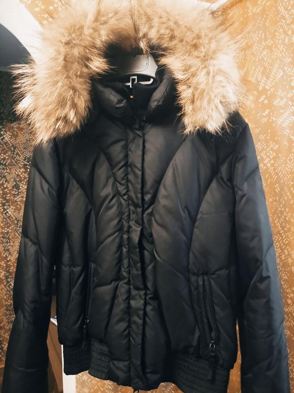 Пуховик з натурального пуху та хутром на капюшоні — цена 500 грн в ...