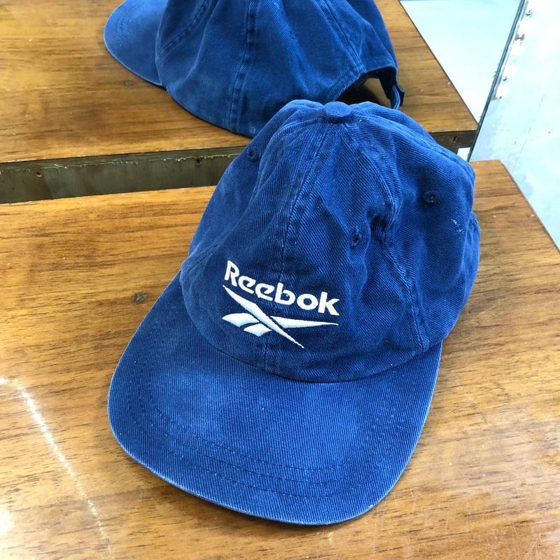Кепка reebok — цена 216 грн в каталоге Бейсболки и кепки Купить ...