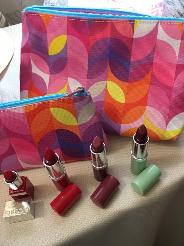 Clinique помади — цена 1247 грн в каталоге Помада для губ Купить товары ...