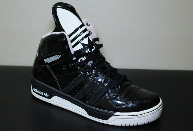 adidas m attitude logo w
