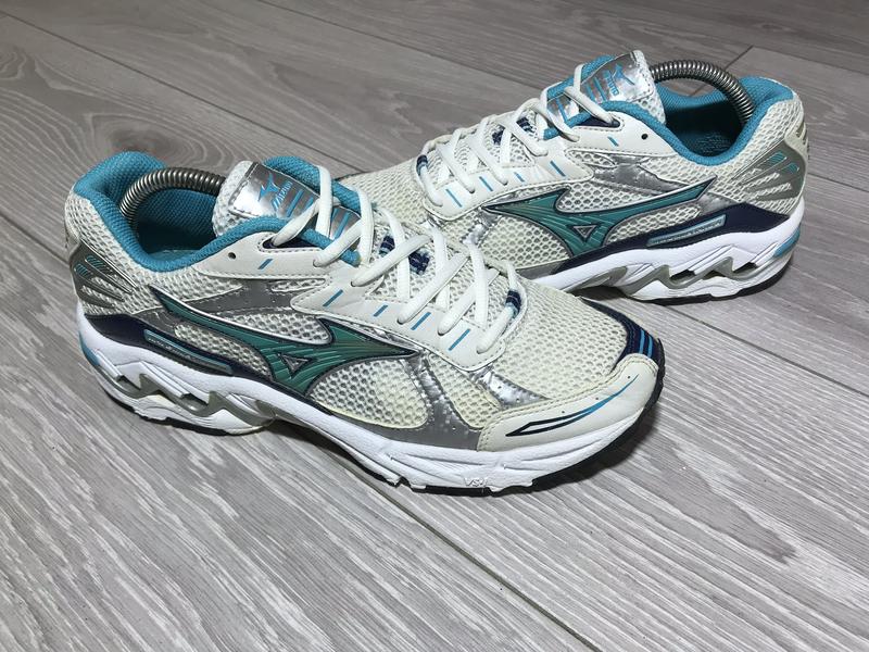 mizuno wave mustang 7