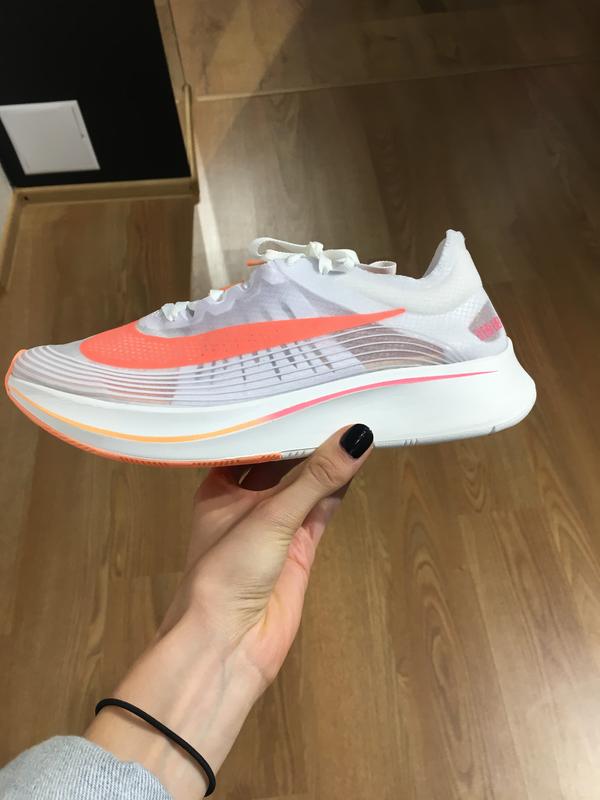 nike zoom fly cena