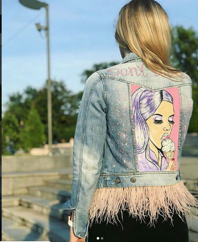 Рисунки на джинсовой куртке на спине