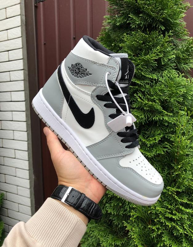 Кроссовки женские nike air jordan 1 retro high серые кросівки жіночі ...