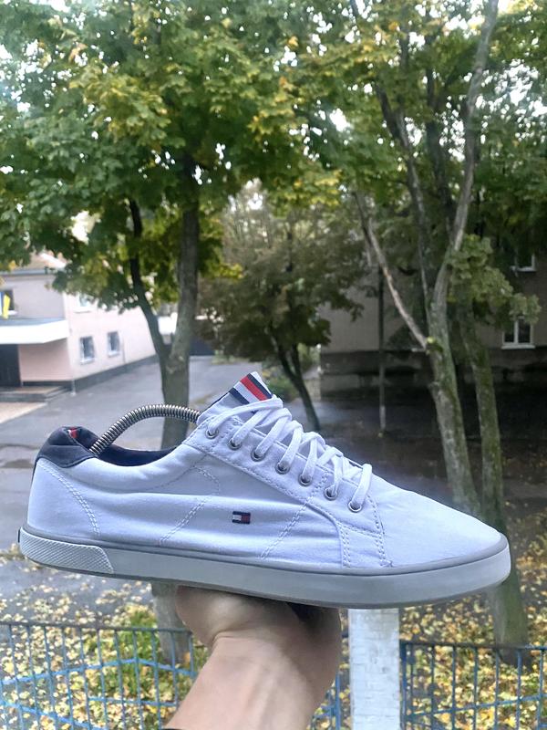 Tommy hilfiger кеды кроссовки чешки оригинал 44 — цена 900 грн в ...