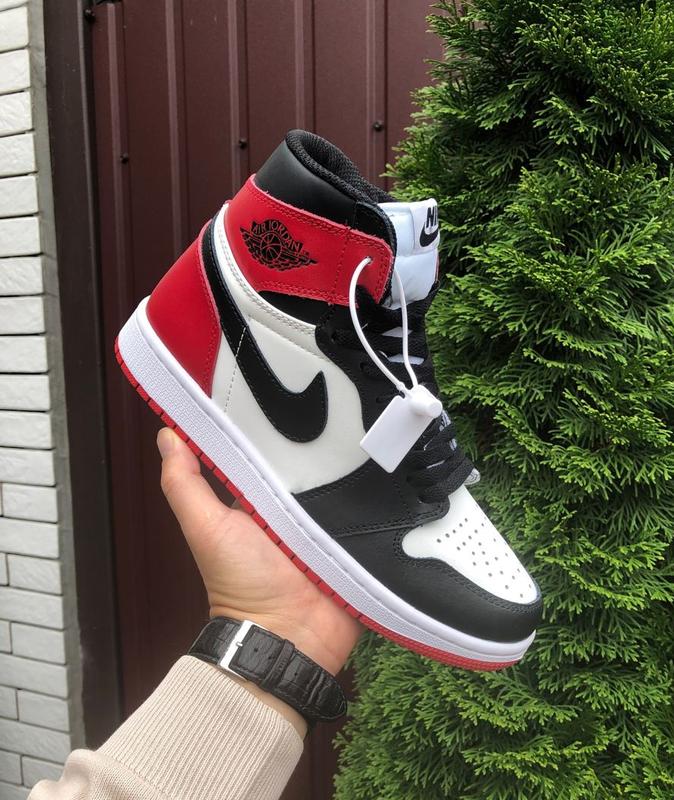 Кроссовки женские nike air jordan 1 retro high черные белые кросівки ...