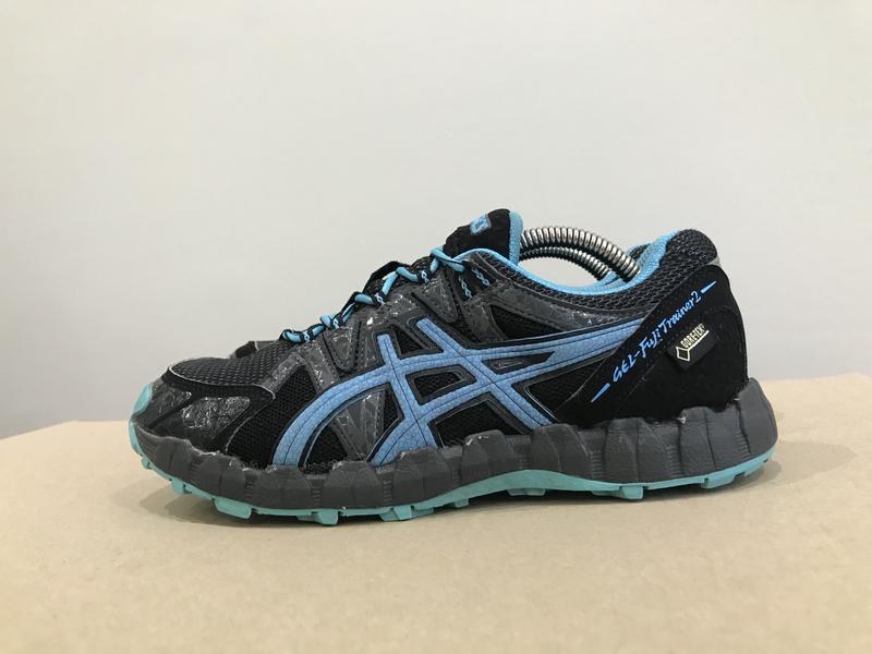 asics gel fuji trainer