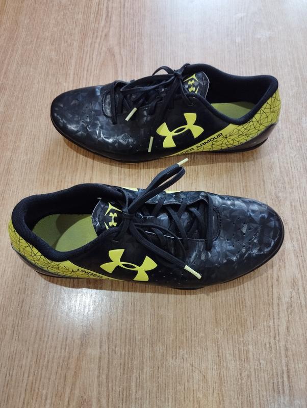 Футзалки under armour бампы сороконожки — цена 880 грн в каталоге Бутсы ...