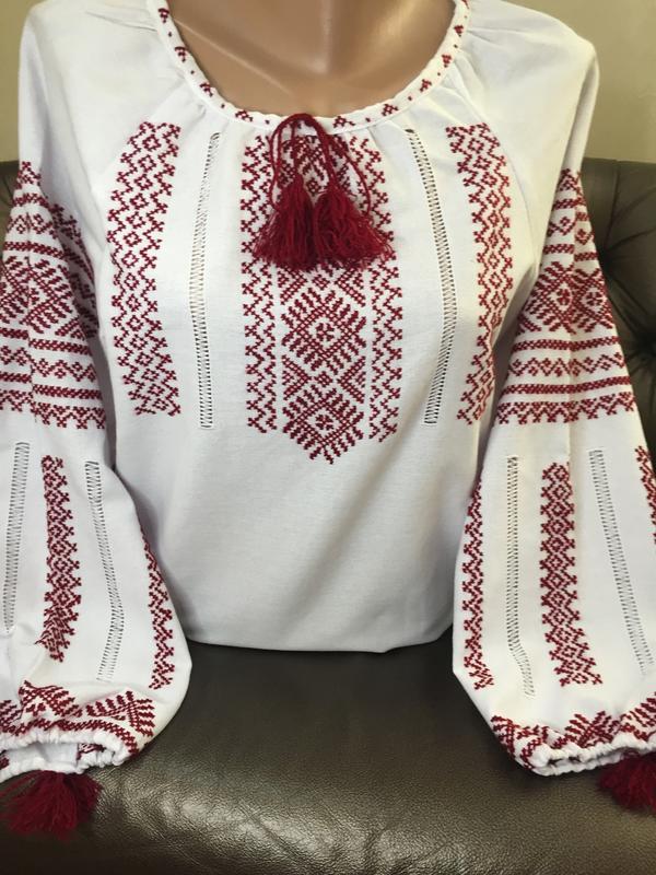 Стильна жіноча вишиванка ручної роботи на білому домотканому полотні. — цена  3000 грн в каталоге Вышиванки ✓ Купить женские вещи по доступной цене на  Шафе | Украина #104459751
