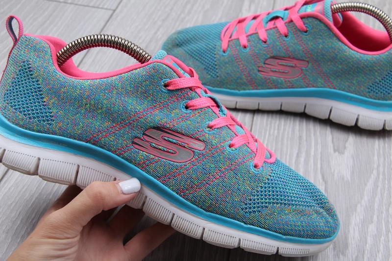 Skechers flyknit store
