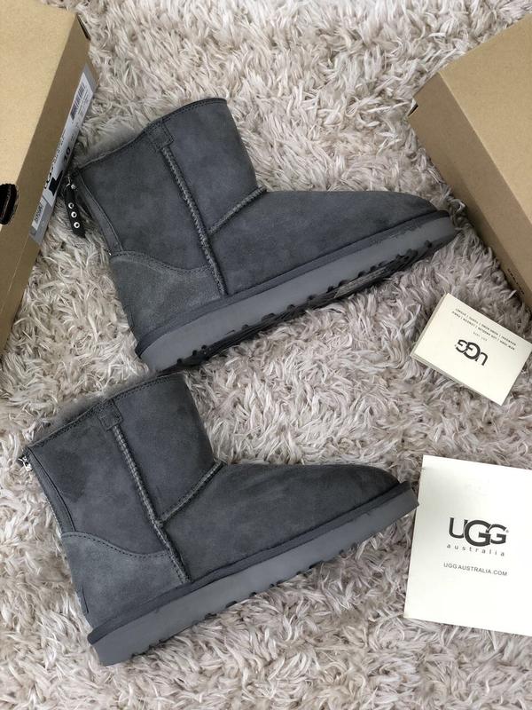 ugg classic mini 35