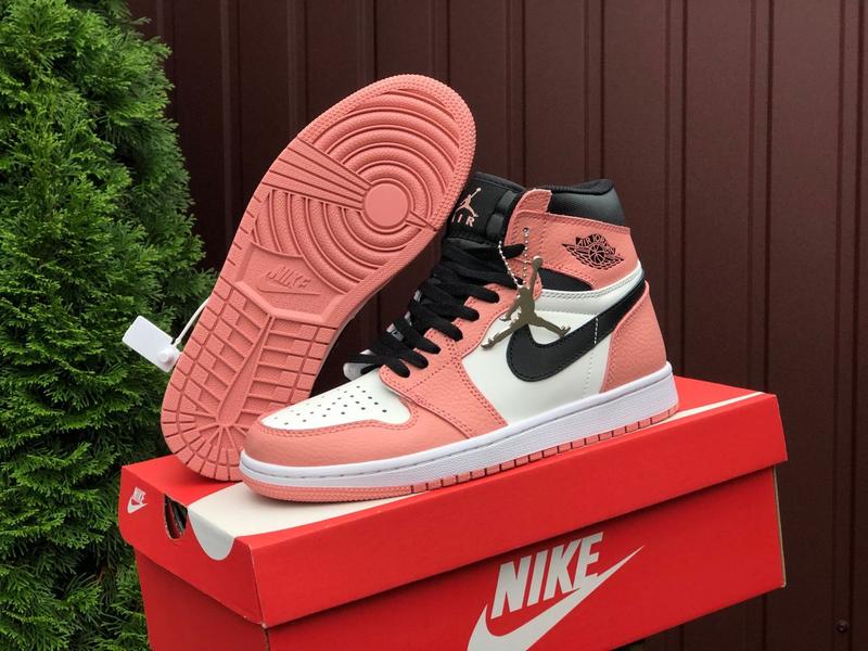 Женские кожаные кроссовки nike air jordan 1 retro high найк джорданы ...