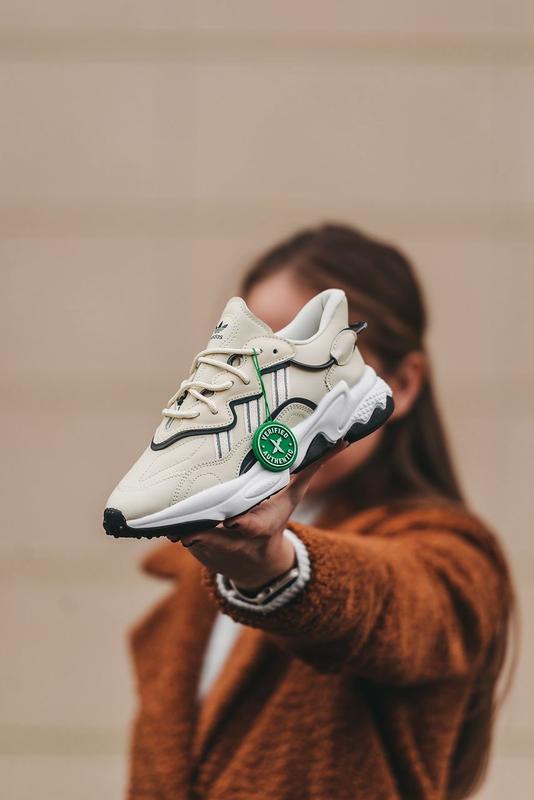 Женские кожаные кроссовки adidas ozweego#адидас — цена 2400 грн в ...