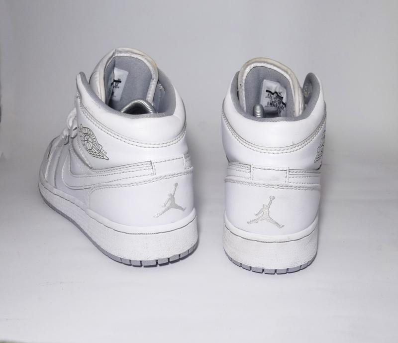 Кроссовки ботинки nike air jordan 1 force размер 38.5 / 24 см оригинал Nike, цена - 650 грн, #16532499, купить по доступной цене | Украина - Шафа