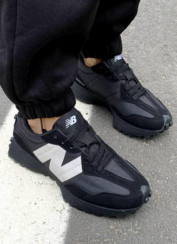 Стильные женские кроссовки new balance 327 black чёрные — ціна 1890 грн ...