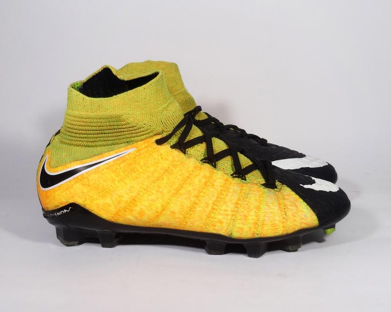 flyknit acc hypervenom