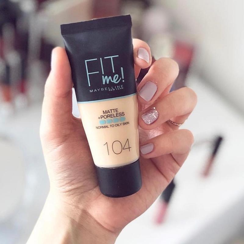Мейбелин фит ми 116. Maybelline fit me праймер увлажняющий. Тональный крем мейбелин фит ми 104. Maybelline fit me тональный крем тон. Мейбелин фит ми 90 тональный.