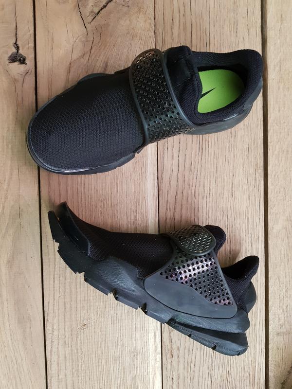 Женские кроссовки nike sock dart se running shoe — цена 2100 грн в каталоге  Кроссовки ✓ Купить женские вещи по доступной цене на Шафе | Украина  #16964017