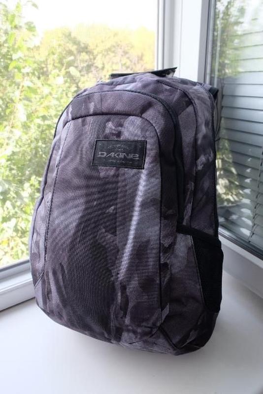 Dakine factor 20l hotsell