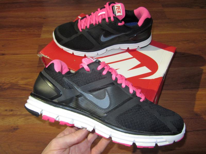 nike lunarglide 44