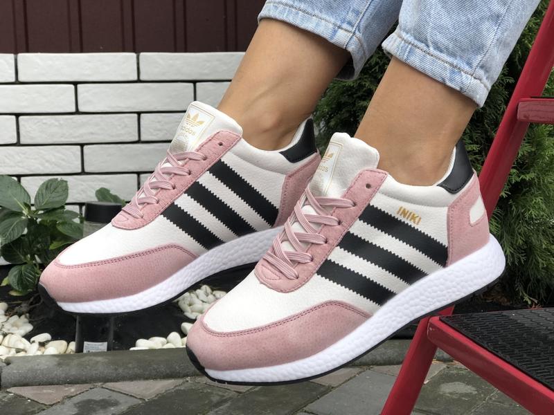 Жіночі кросівки adidas iniki білі з рожевим зима ️ хутро / smb — цена ...