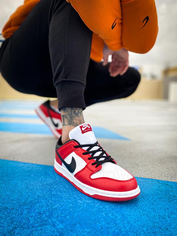 Кросівки sb dunk low pro chicago — ціна 2100 грн у каталозі Кросівки ...