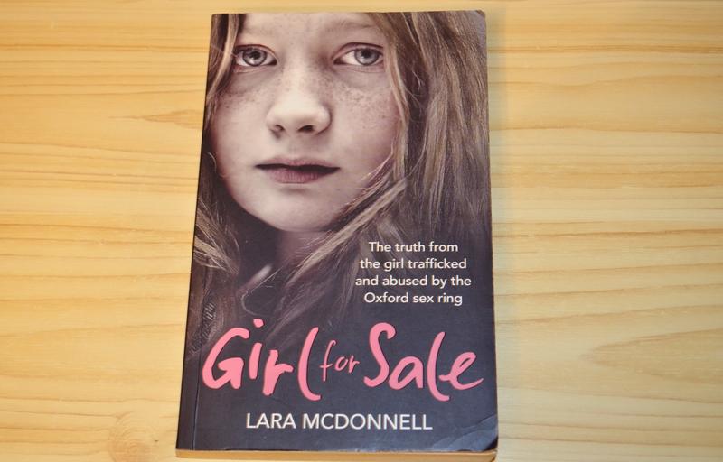 Girl for sale by lara mcdonnell, книга на английском — цена 197 грн в
