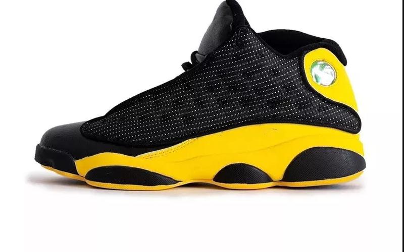 jordan 13 black yellow