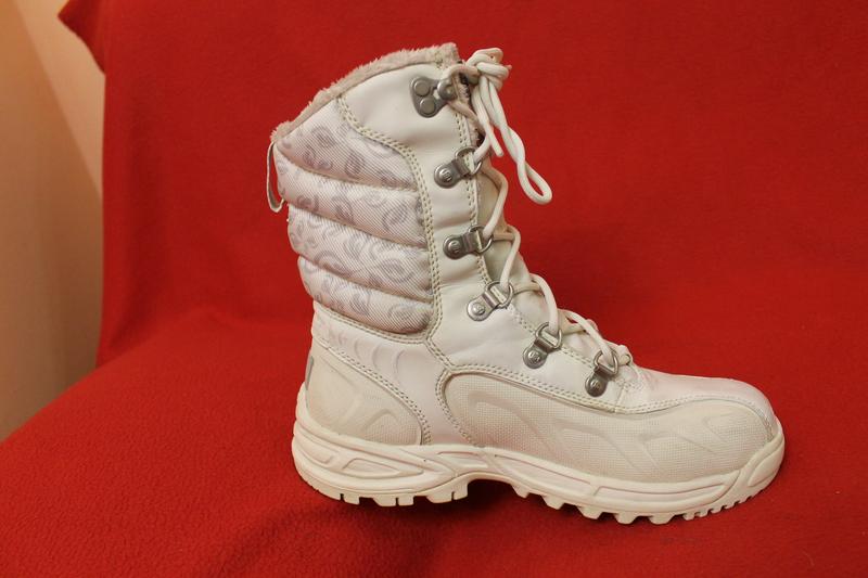 Зимові черевики helly hansen snowproof thermolite — цена 1450 грн в  каталоге Ботинки ✓ Купить женские вещи по доступной цене на Шафе | Украина  #17901408