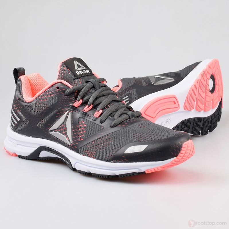 runner bs8393 женские Reebok 