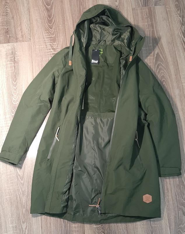 Sports parka deals
