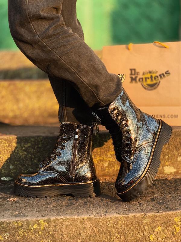 8092 dr martens hotsell