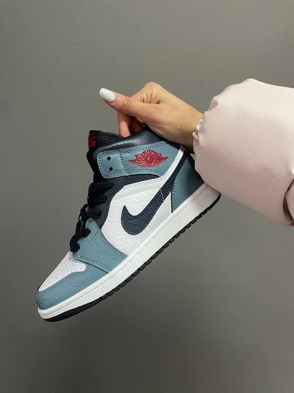 Жіночі кросівки jordan 1 женские кроссовки джордан — цена 2250 грн в ...