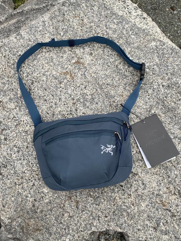 Мессенджер arcteryx сумка через плечо артерикс — цена 699 грн в ...