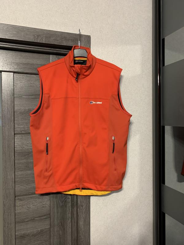 Жилетка безрукавка berghaus windstopper the north face — цена 950 грн в
