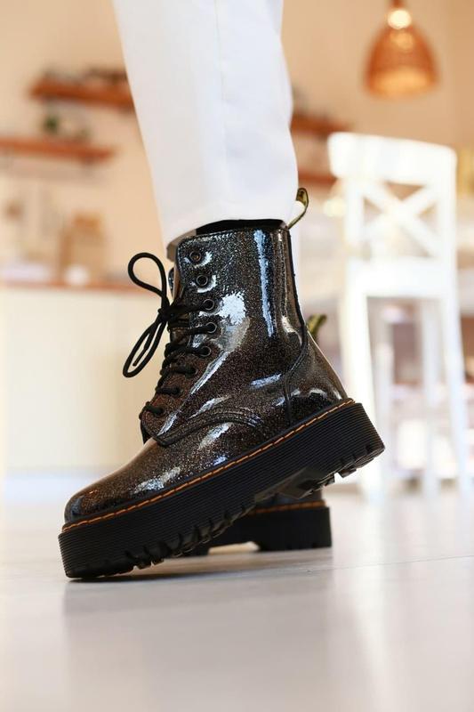 Dr martens chelsea fur hot sale