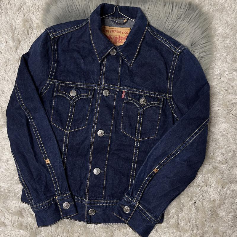 Джинсовка levis — ціна 500 грн у каталозі Куртки Купити жіночі речі за ...