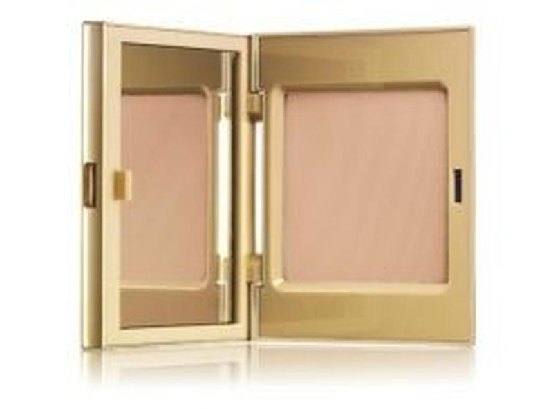 Luxvisage пудра компактная red 9 г т. Компактная пудра люкс fair silk. Пудра для лица люкс. Luxvisage пудра компактная red. Компактная пудра люкс fair silk.