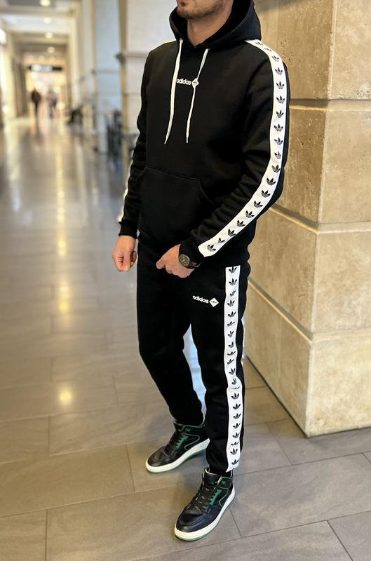 Adidas costumi hotsell