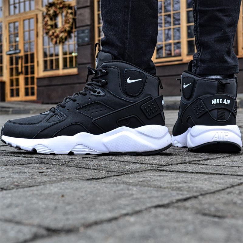 Стильные зимние кроссовки nike huarache winter "black&white" (41-45) — ціна  1450 грн у каталозі Кросівки ✓ Купити чоловічі речі за доступною ціною на  Шафі | Україна #18660647