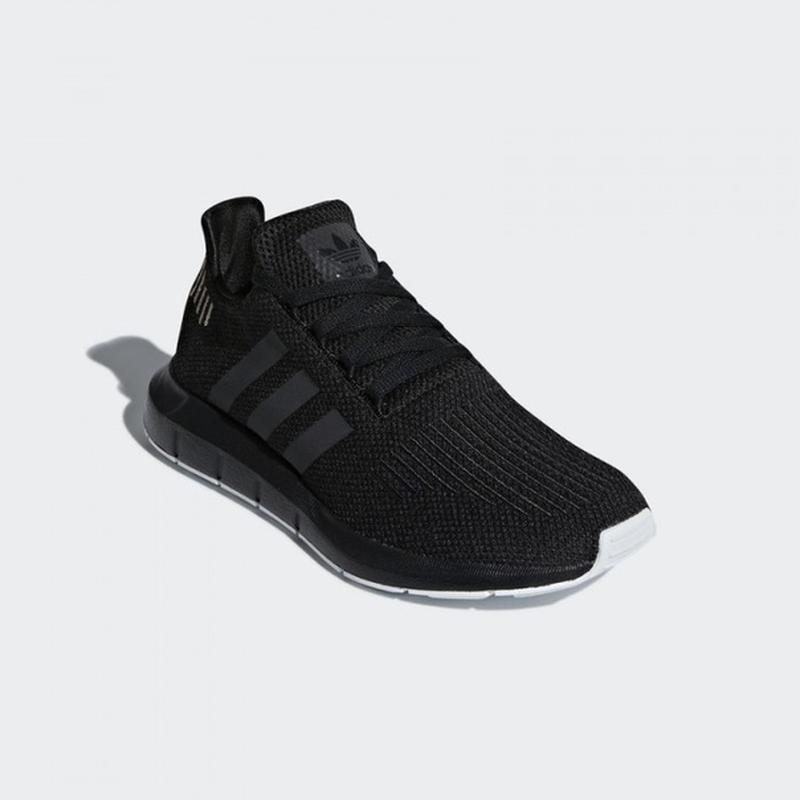 adidas swift run 40