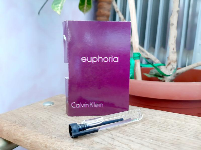 Calvin Klein Jeans Foundation Dopasowana kurtka jeansowa Calvin klein euphoria women mini vial 5 195