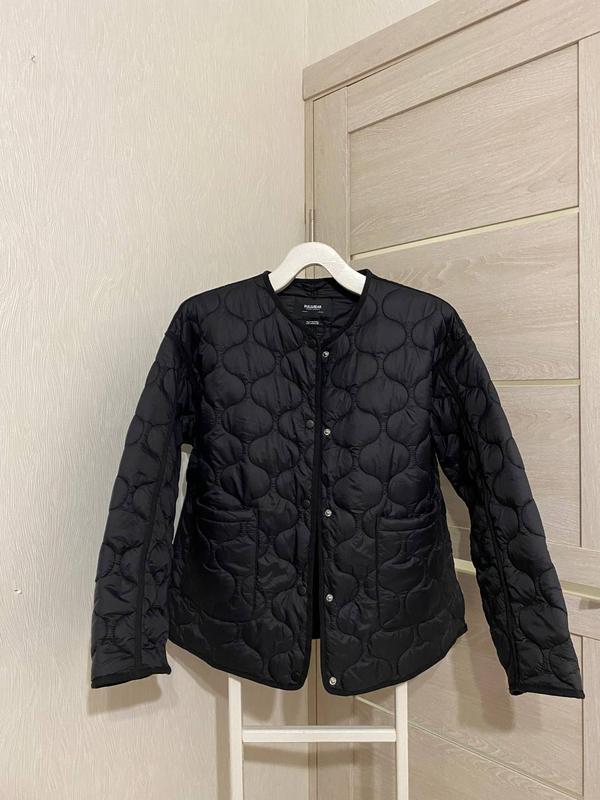 Жіноча куртка pull bear оригинал — цена 1380 грн в каталоге Куртки ...