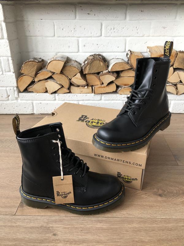 dr martens smooth 38