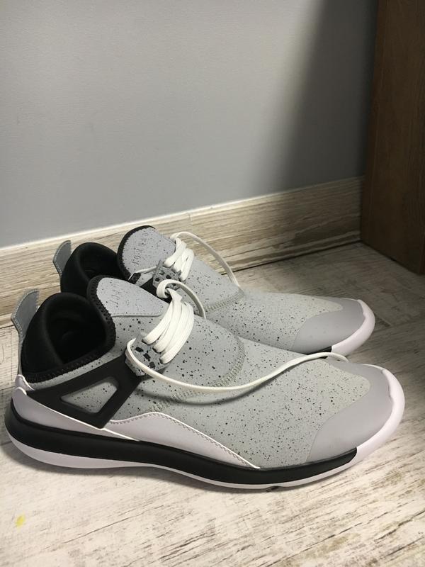 jordan lunarlon grey